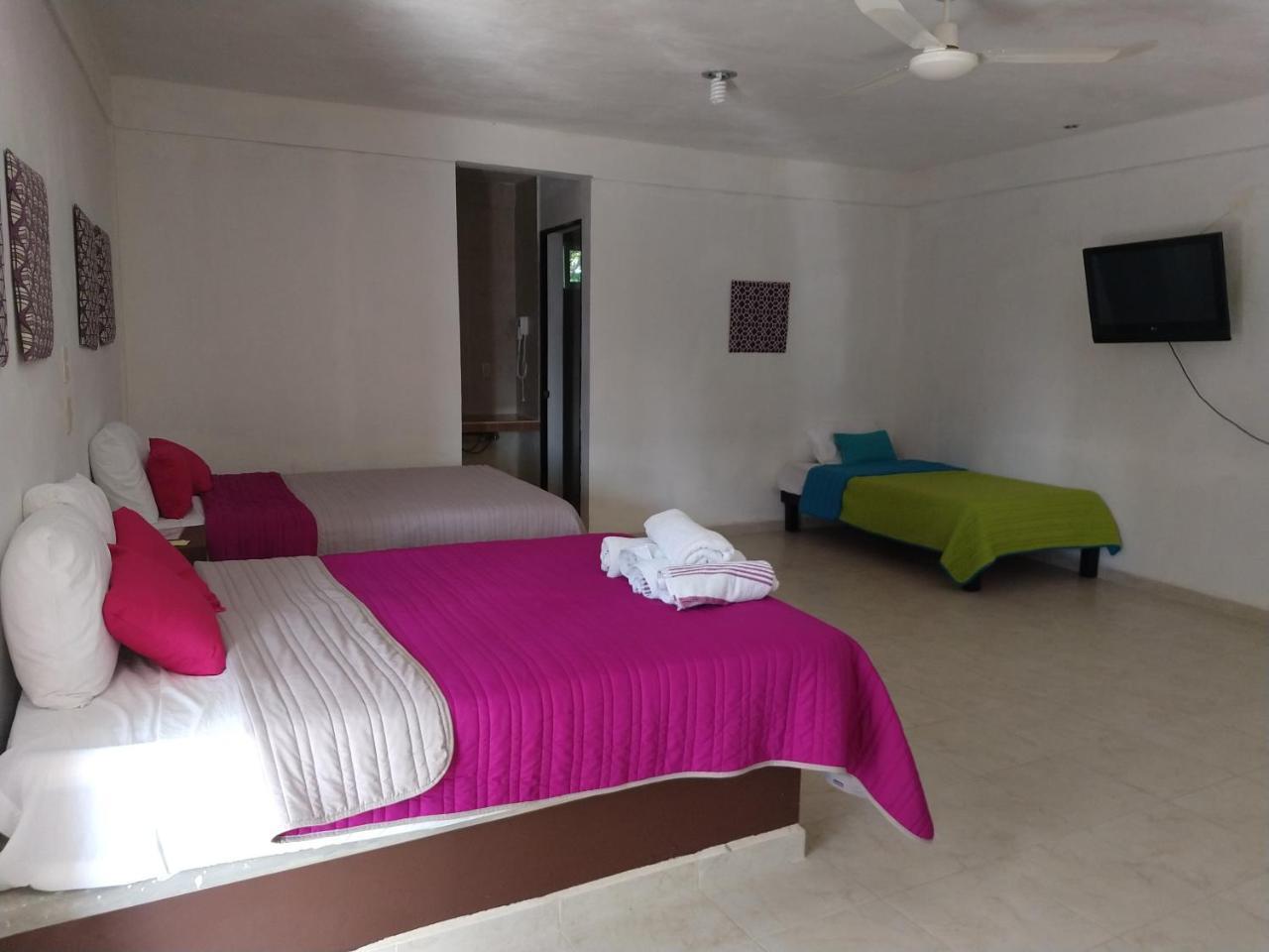 Hotel Espana Chetumal Exterior foto